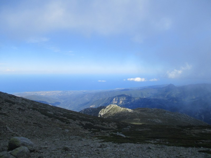  Ещё немного. Там, во впадине уже виден рефьюж.
