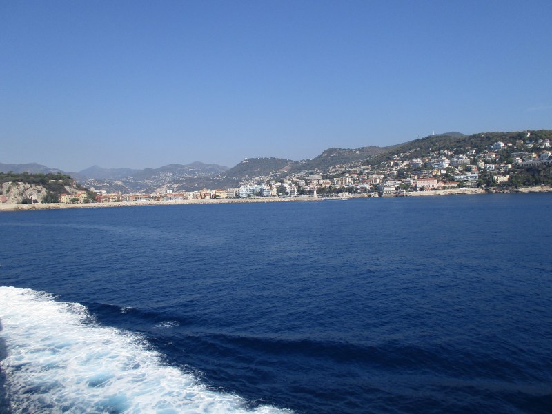 Прибываем в Ниццу.