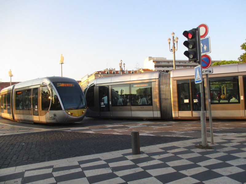 Трамвайчики...